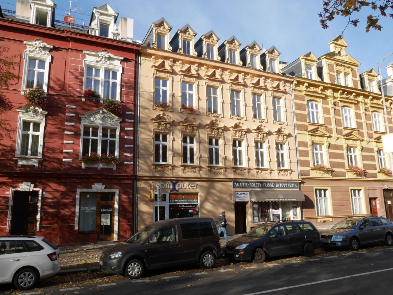 Moskevska 40 Apartment การ์โลวีวารี ภายนอก รูปภาพ