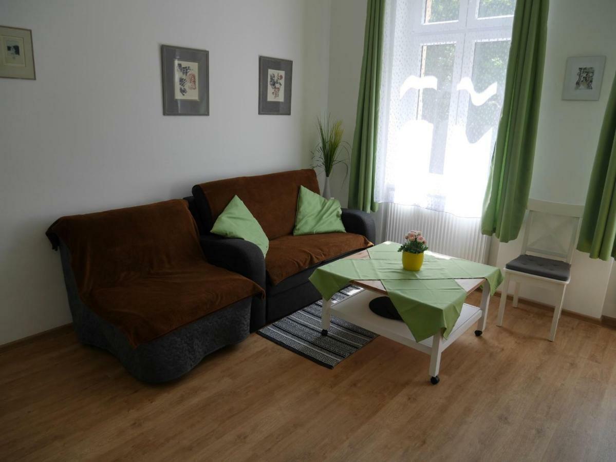 Moskevska 40 Apartment การ์โลวีวารี ภายนอก รูปภาพ